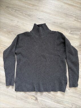 Banana Republic Ribbed Mockneck Sweater